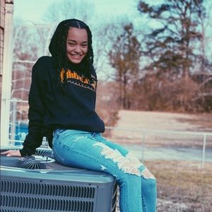 Meet your Posher, Trinity